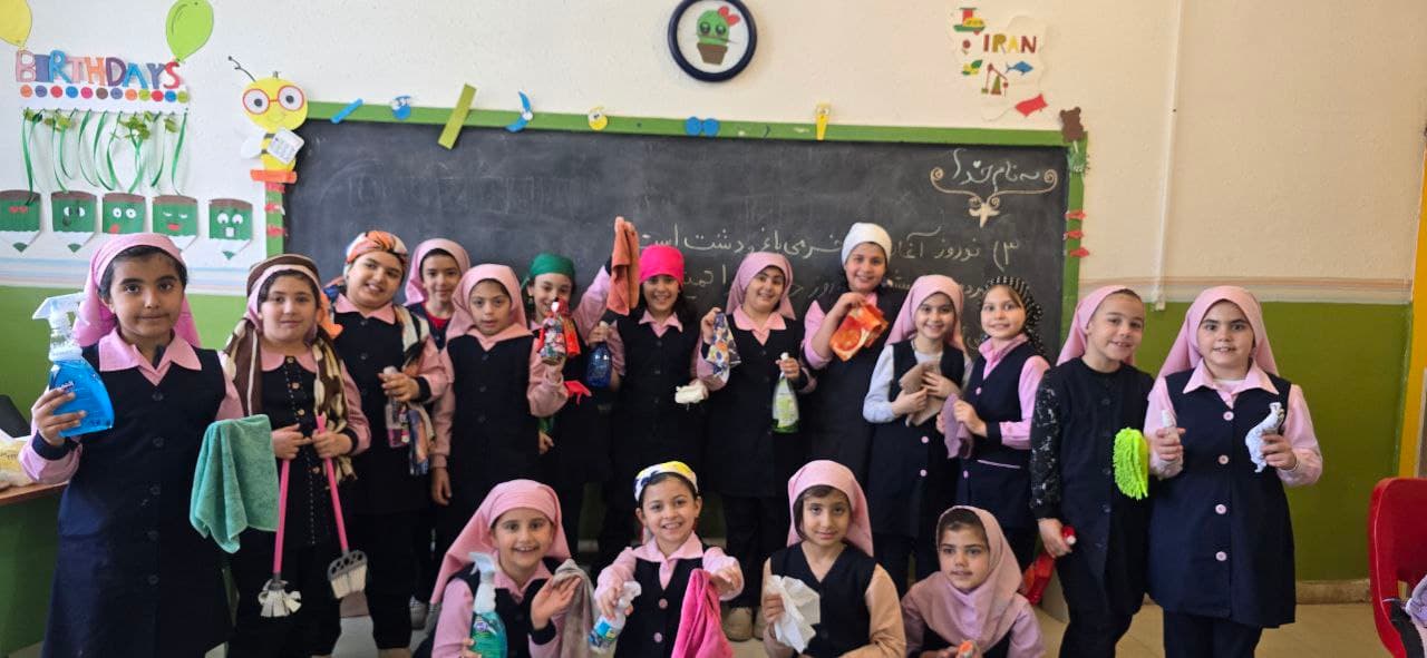 اجرای شعر خاتون چهارشنبه سوری و مراسم کلاس تکونی